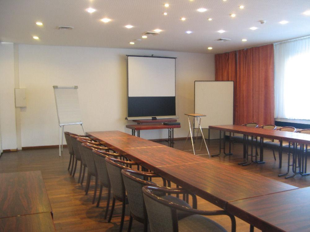 Park Theater Hotel